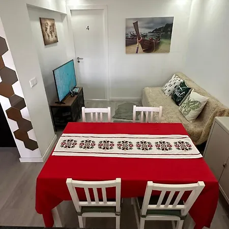 Aeroporto Apartment Lisbon
